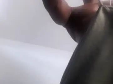 Chaturbate Live Porn of drake_brown_23