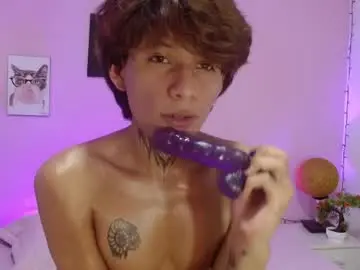 Chaturbate Sex Cam of bellamy_094