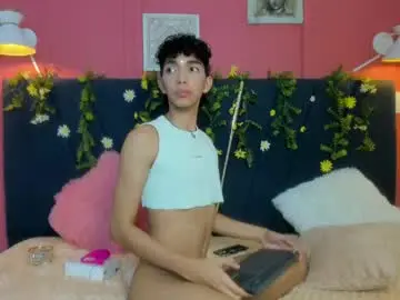 Chaturbate Adult Webcams of ero_boy40
