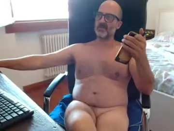 Chaturbate Best live sex cam show of new_simi_74