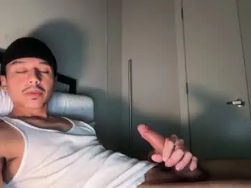 Chaturbate Live Sex of xmomentumx