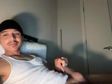Chaturbate Nude Webcam of xmomentumx