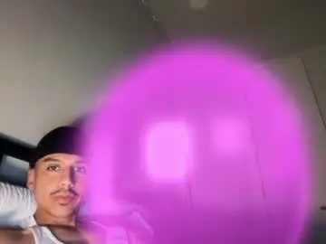 Chaturbate Sex Chat of xmomentumx