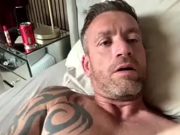Chaturbate Free Live Porn of youwantus69