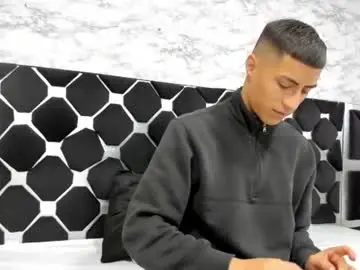 Chaturbate Adult Video Chat of mr_porn_9