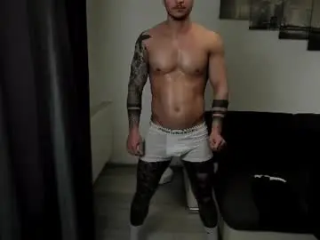 Chaturbate Adult Webcams of richarddarell