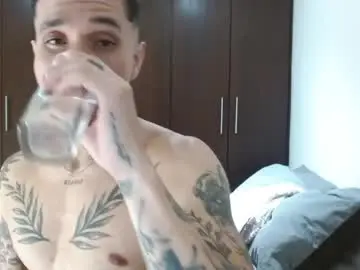 Chaturbate Sex Cam of santti_torres