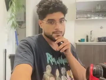 Chaturbate Best live sex cam show of bdever7