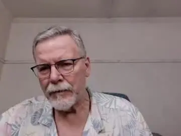 Chaturbate Watch Live Sex Cams of lovemysmallcockbear
