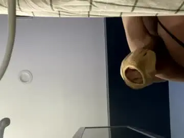 Chaturbate Adult Webcam of daddyfuck_69