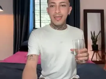 Chaturbate Free Live Porn of noah_and_steven