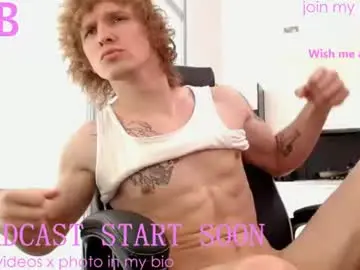 Chaturbate Live Sex Cam of apollojam