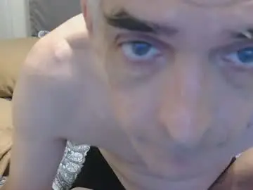 Chaturbate Sex Cam of justasexyguyforu
