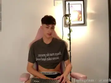 Chaturbate Live Sex Cam of anthonny_05