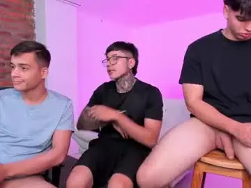Chaturbate Nude Webcam of space_boys18