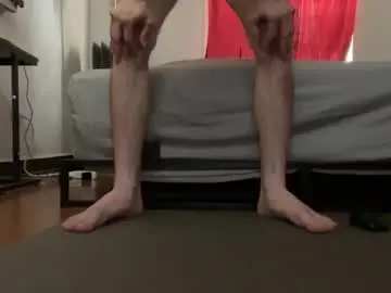 Chaturbate Free Porn Cam of pantslesstraveler_plt