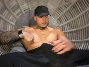 Chaturbate Live Porn of yamp_bigcock