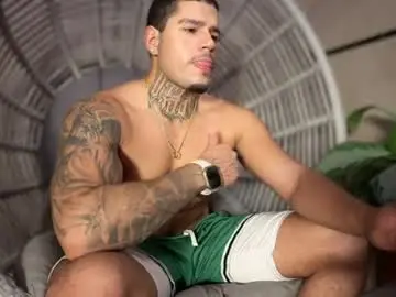 Chaturbate Live Sex Cam of yamp_bigcock