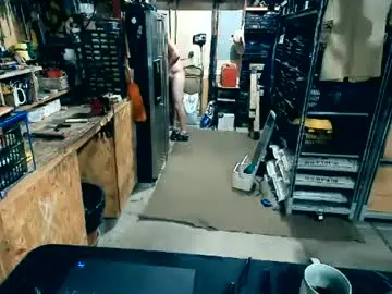 Chaturbate Live Porn of milehi1958
