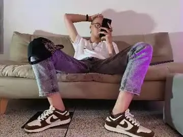 Chaturbate Free Live Porn of vlad__night