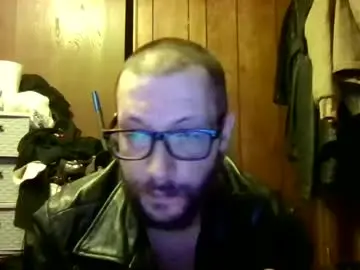 Chaturbate Free Porn Cam of iggy617