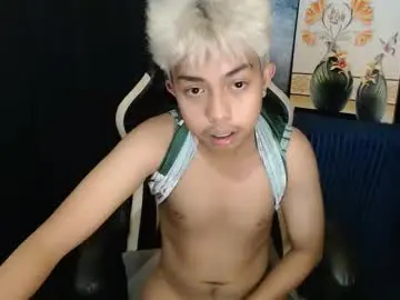 Chaturbate Sex Cam of itsyourcummerboy_xx