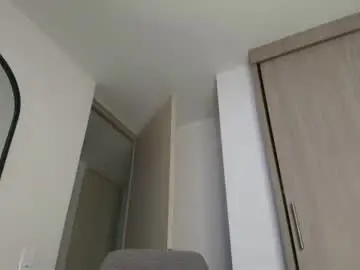 Chaturbate Adult Video Chat of andrew_west_