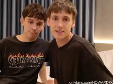 Chaturbate Sex Cam of howardkottam