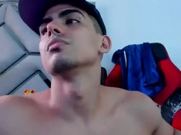 Chaturbate Live Sex of danterouxx