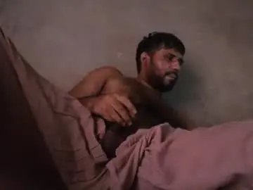 Chaturbate Live Porn of hairybouy264541