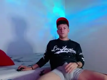 Chaturbate Live Sex Cam of dominic_hanks
