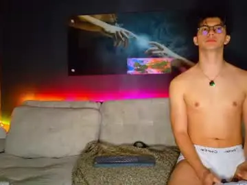 Chaturbate Best live sex cam show of maisonbastian