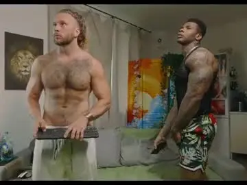 Chaturbate Live Sex Cam of rusbigpaul