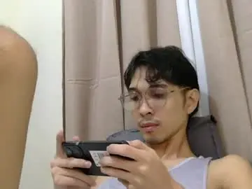 Chaturbate Live Sex Cam of adios_amigo