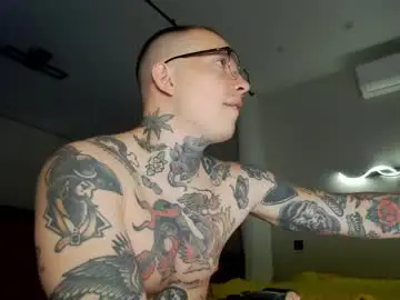 Chaturbate Nude Webcam of tom__ice