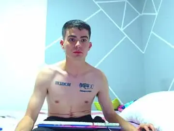 Chaturbate Best live sex cam show of zac_efront