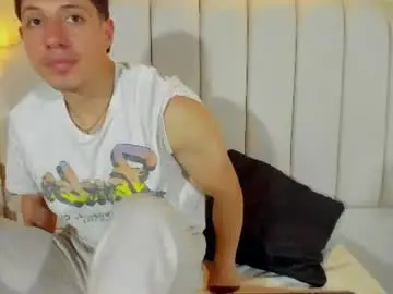 Chaturbate Best live sex cam show of angelsbeaumont