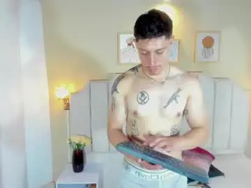 Chaturbate Live Porn of angelsbeaumont