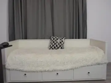 Chaturbate Live Sex Cam of sebhastian2222