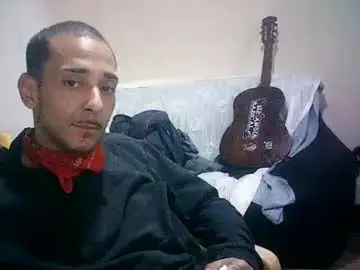 Chaturbate Free Porn Cam of latinounder