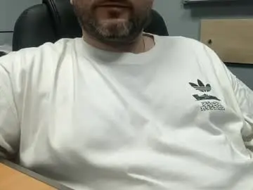 Chaturbate Best live sex cam show of uncutdude321