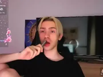 Chaturbate Watch Live Sex Cams of skibatryanka