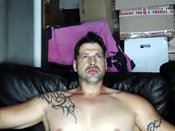 Chaturbate Free Porn Cam of bigboyband