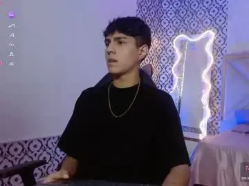 Chaturbate Free Live Porn of damian_tay