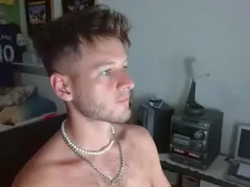 Chaturbate Sex Cam of freddy_star