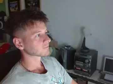 Chaturbate Live Porn of freddy_star