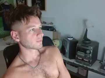 Chaturbate Live Porn of freddy_star