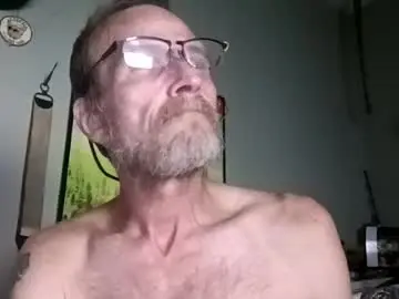 Chaturbate Live Sex Cam of mackdog1369