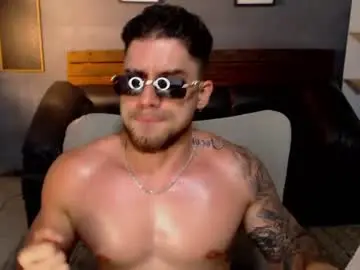 Chaturbate Live Sex Cam of mike_montoya