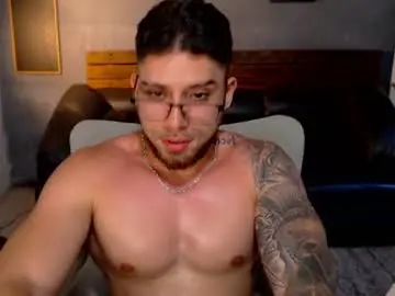 Chaturbate Sex Cam of mike_montoya